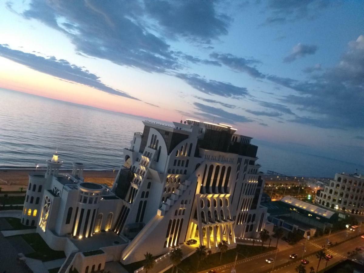 Sea View Orbi Residence Batumi Exterior foto