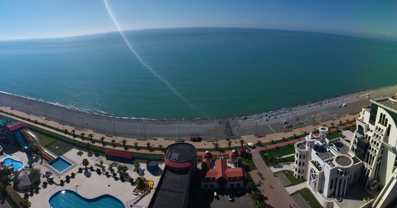 Sea View Orbi Residence Batumi Exterior foto