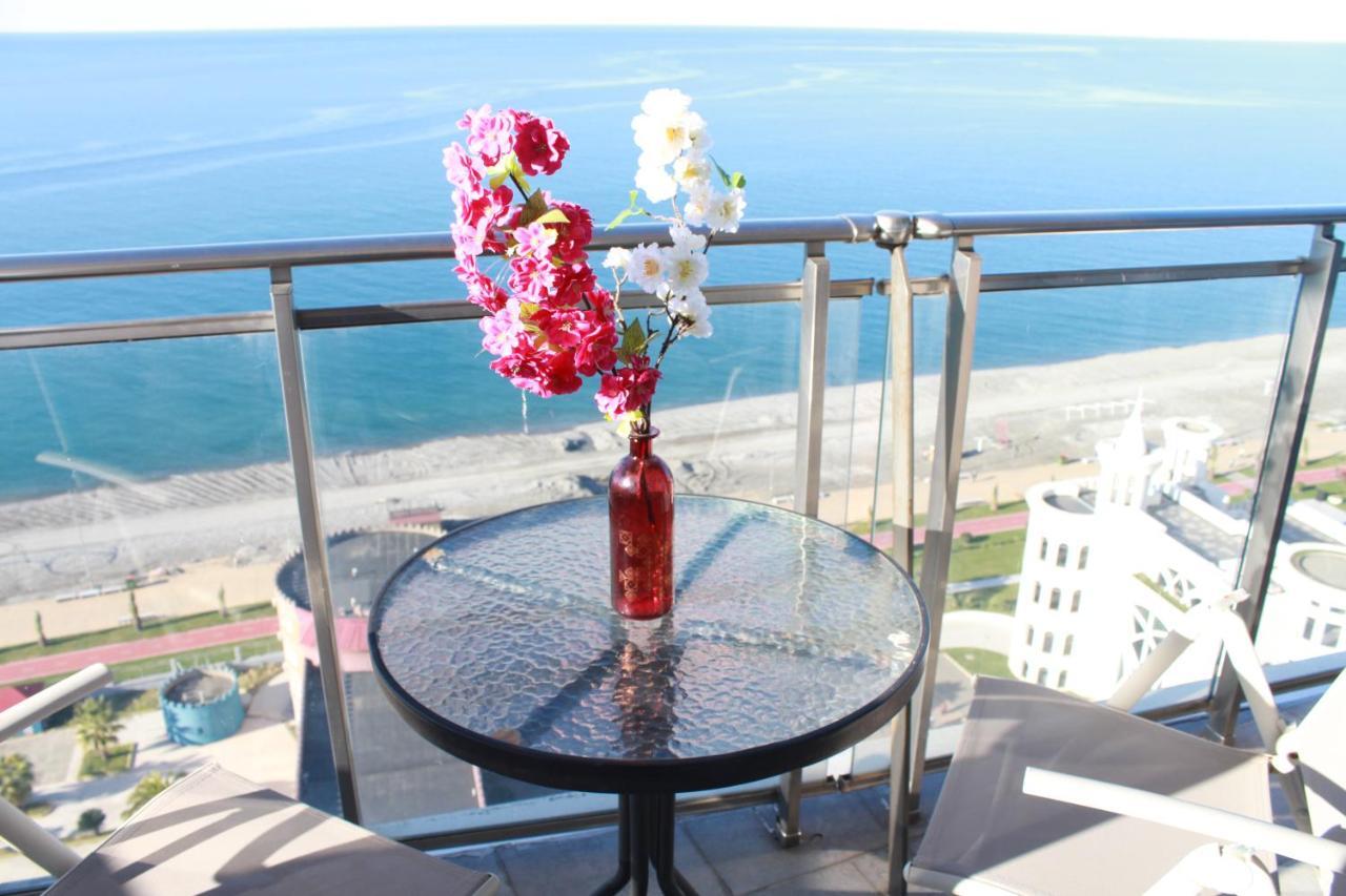 Sea View Orbi Residence Batumi Exterior foto